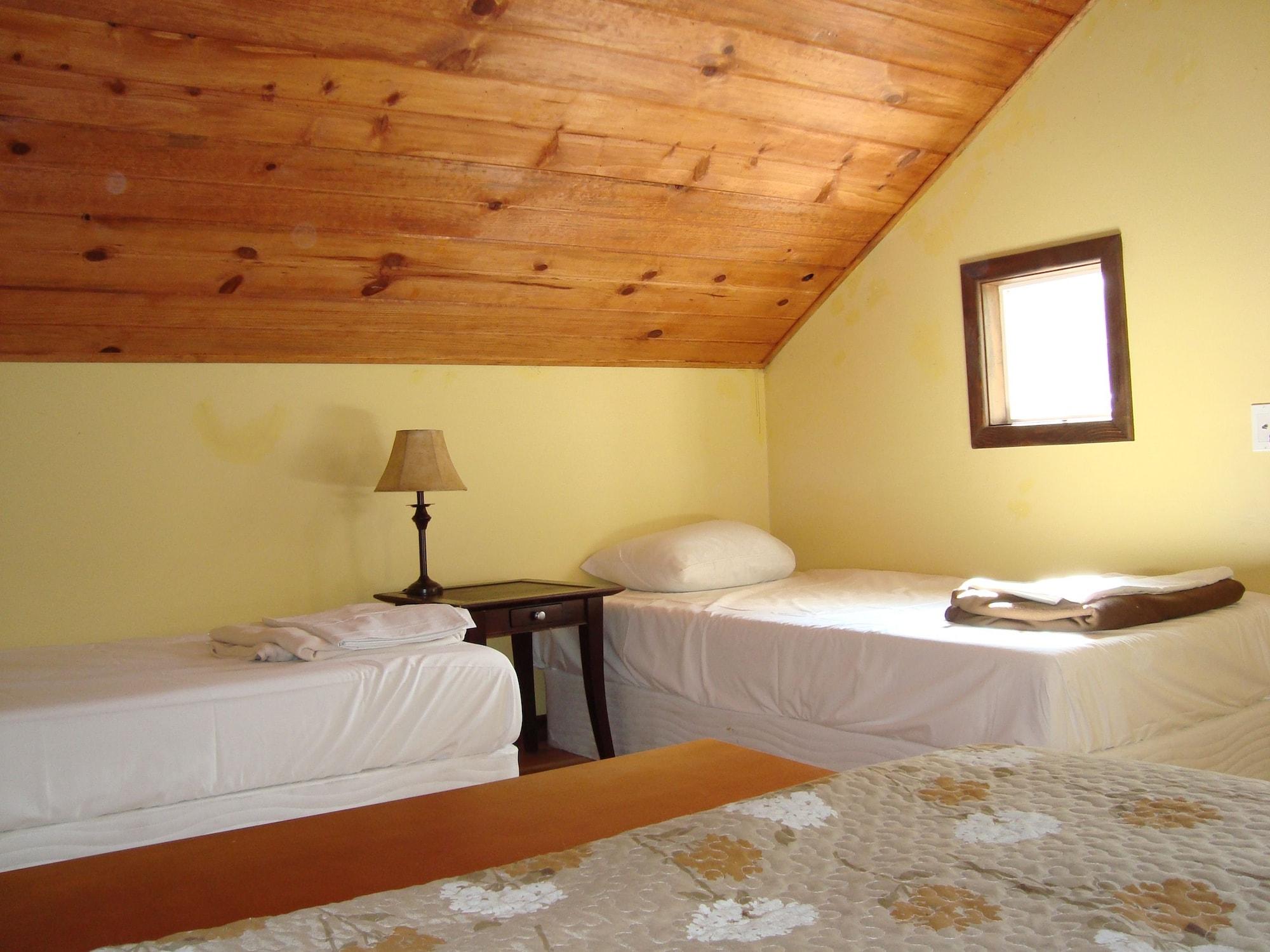 Sequoia Riverfront Cabins Three Rivers Dış mekan fotoğraf