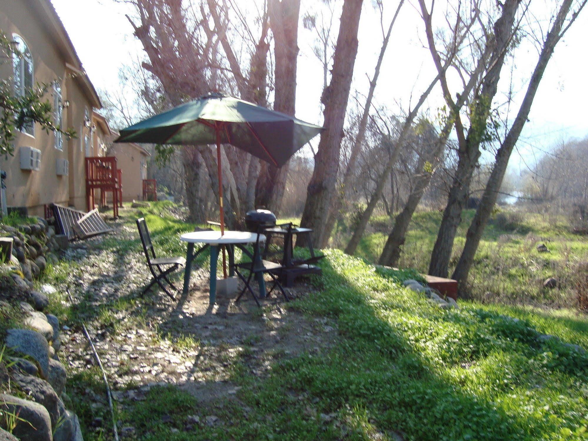 Sequoia Riverfront Cabins Three Rivers Dış mekan fotoğraf