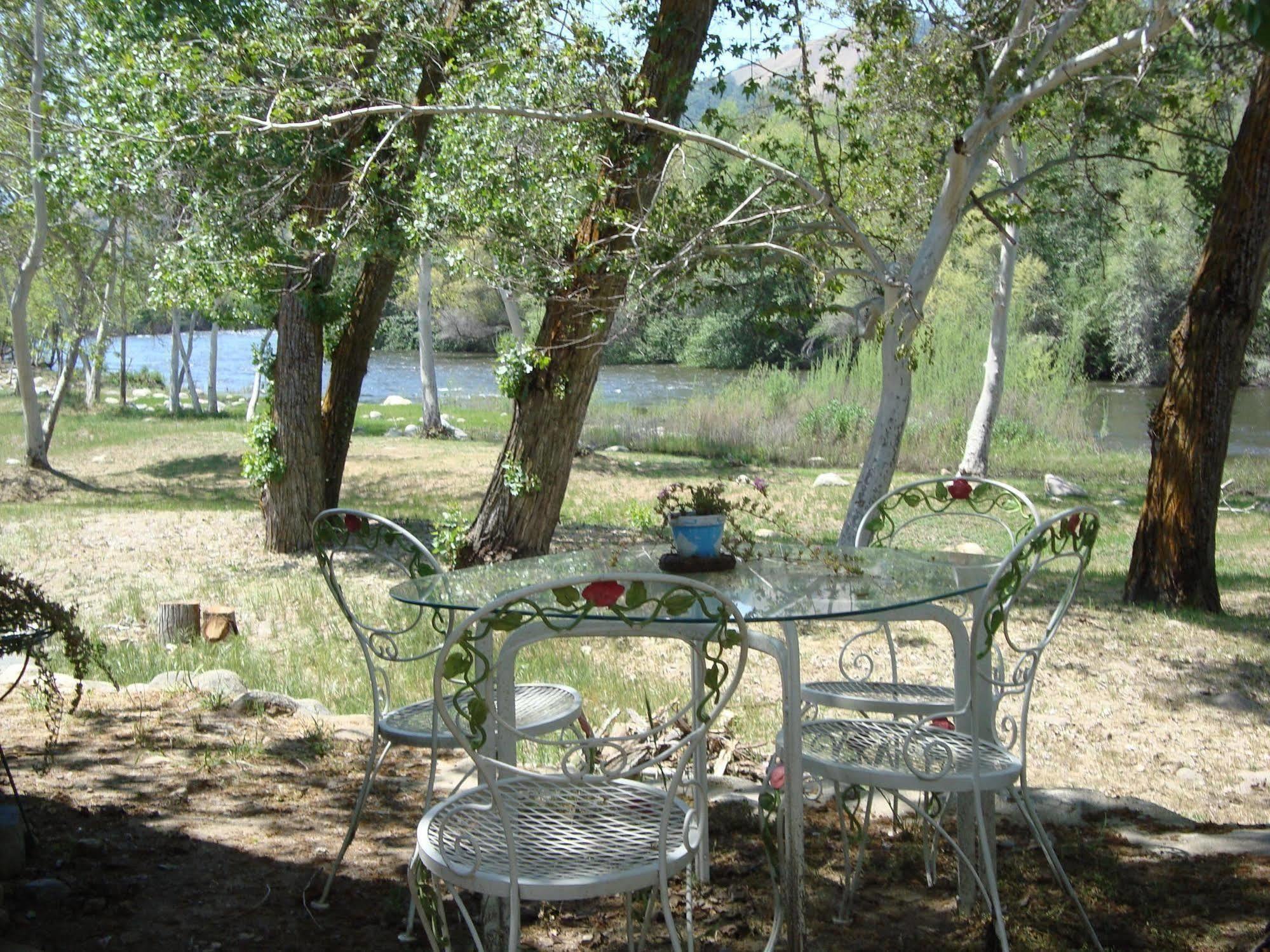 Sequoia Riverfront Cabins Three Rivers Dış mekan fotoğraf